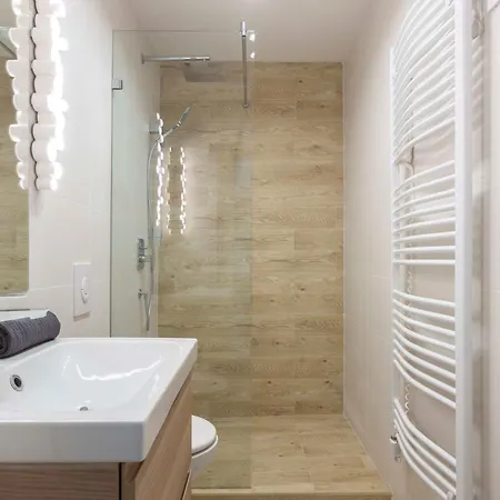 Bohemian Loft Escape Near Park - 4br W Bathtub