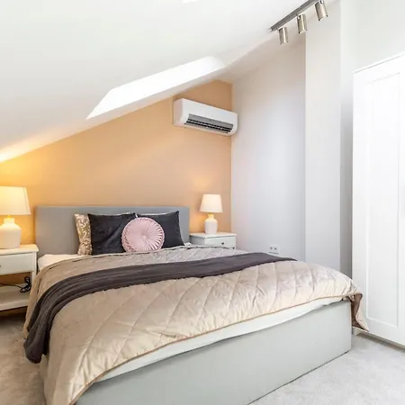 Bohemian Loft Escape Near Park - 4br W Bathtub *
