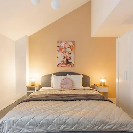 Bohemian Loft Escape Near Park - 4br W Bathtub شقة